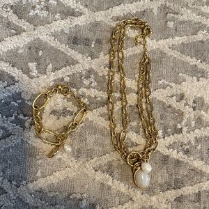 Elegant Gold and Pearl Costume Jewelry Set